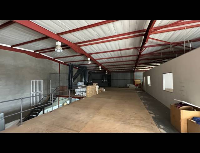 459M² WAREHOUSE FOR SALE IN EASTGATE